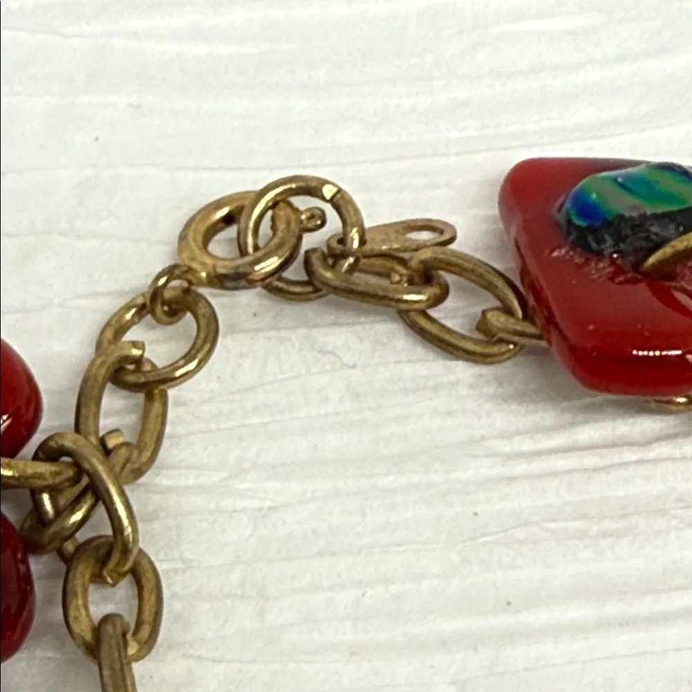 Gorgeous vintage Red glass Heart Charm Bracelet
